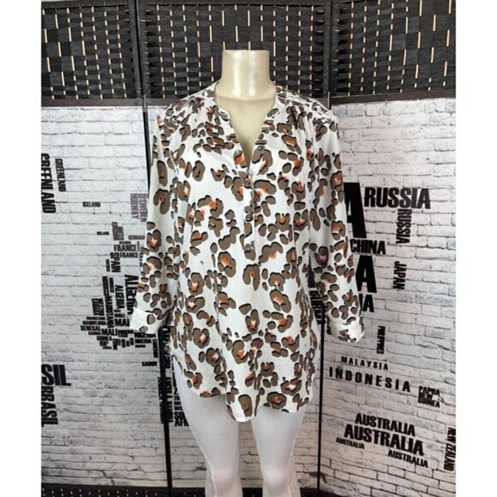 Attention L Vanilla Print Button Neck Shirred Shoulders 3/4 Roll-Tab Sleeve Top